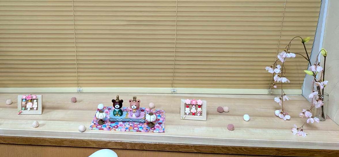 春のしつらえ（全体）